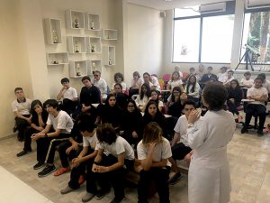 Dessa forma concluímos que a informação é a melhor maneira conseguir adesão a critérios e escolhas mais saudáveis erir a um 